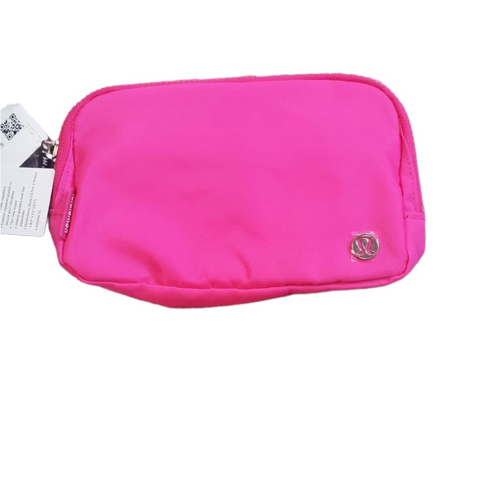Sonic Pink Lululemon Everywhere Belt Bag 1L NWT CUTE!